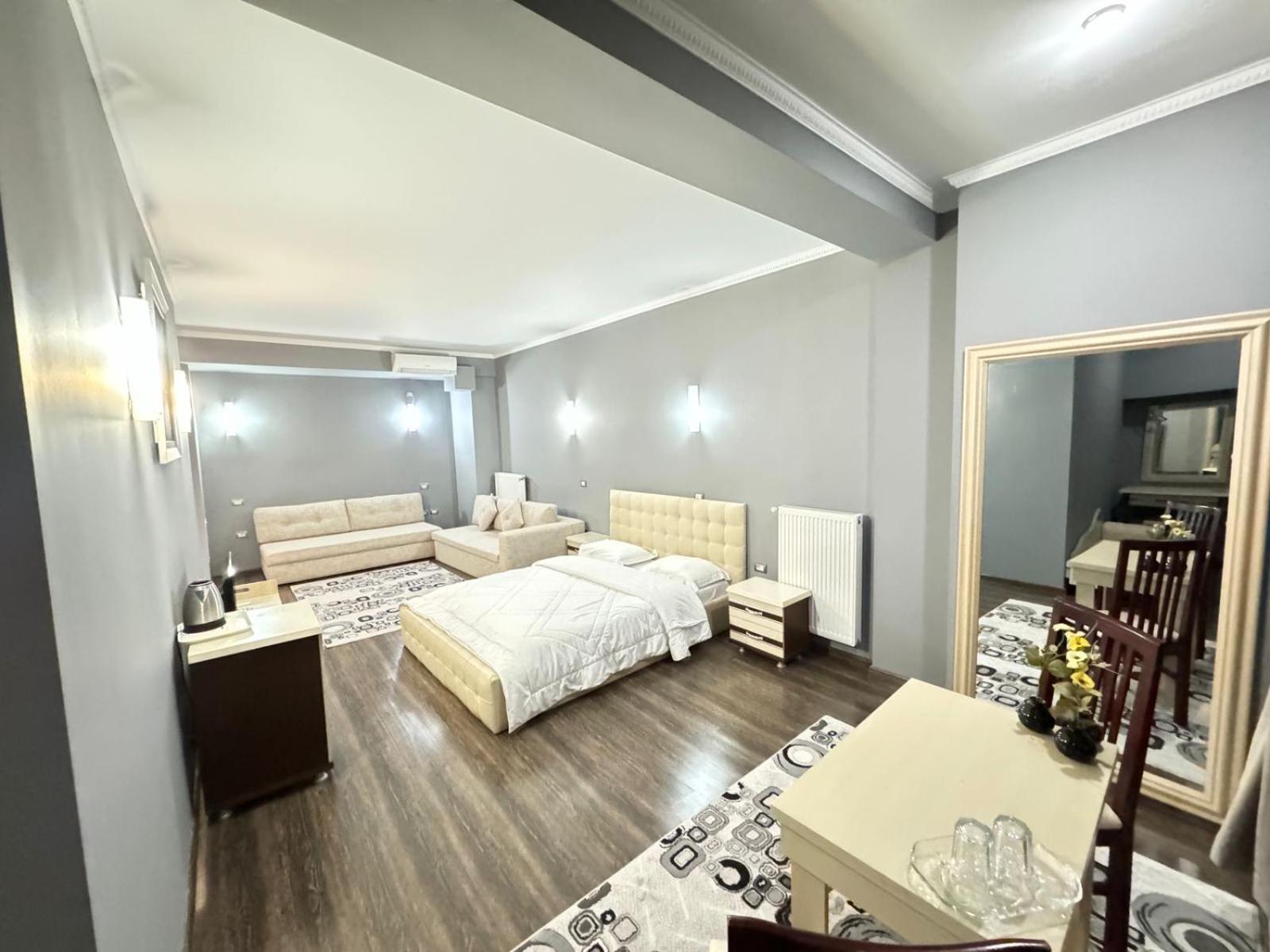Hotel Kocibelli Pool & Spa Korce Exteriér fotografie